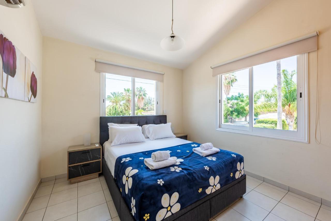 Villa Oasis By Ezoria Villas Coral Bay Ngoại thất bức ảnh