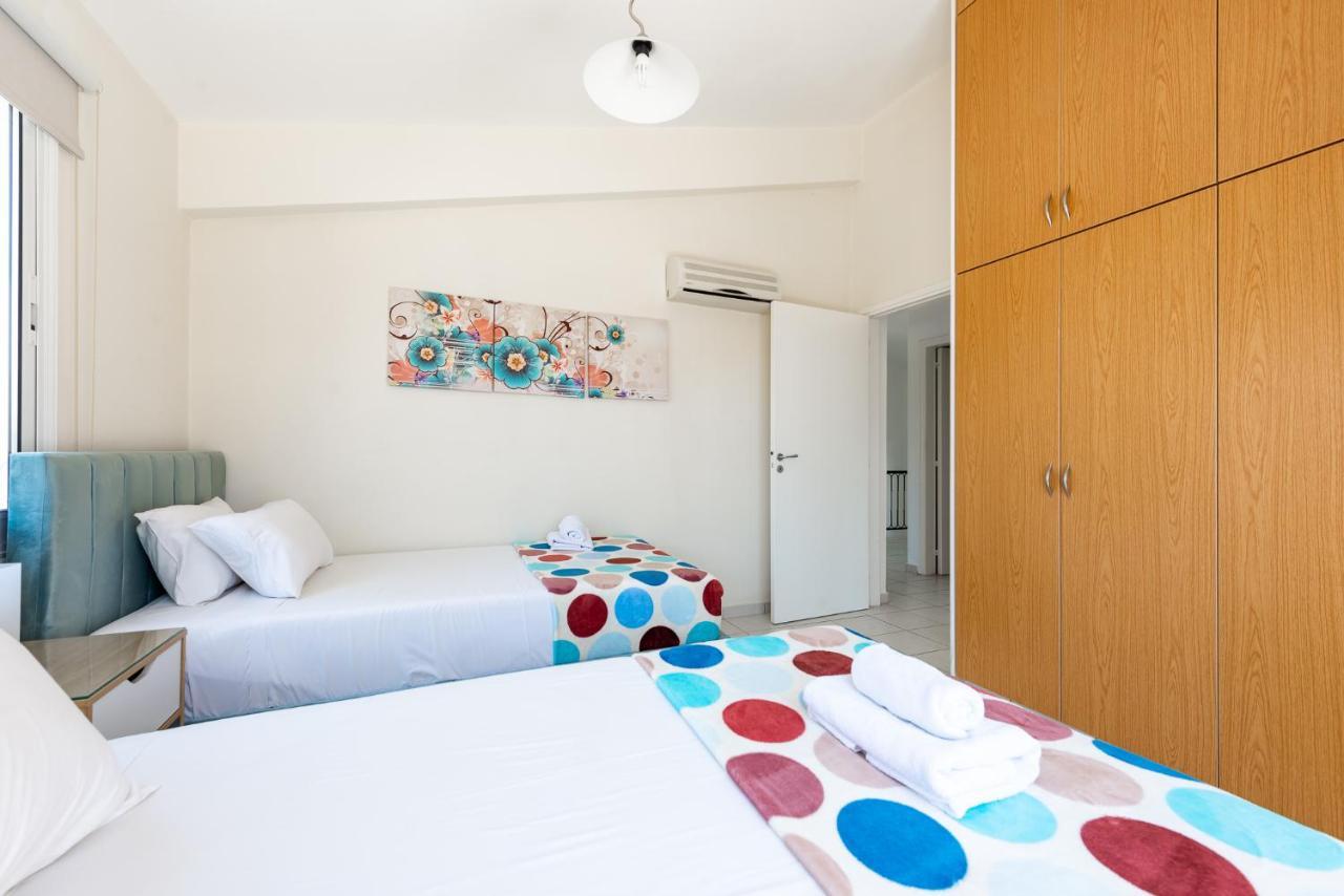 Villa Oasis By Ezoria Villas Coral Bay Ngoại thất bức ảnh