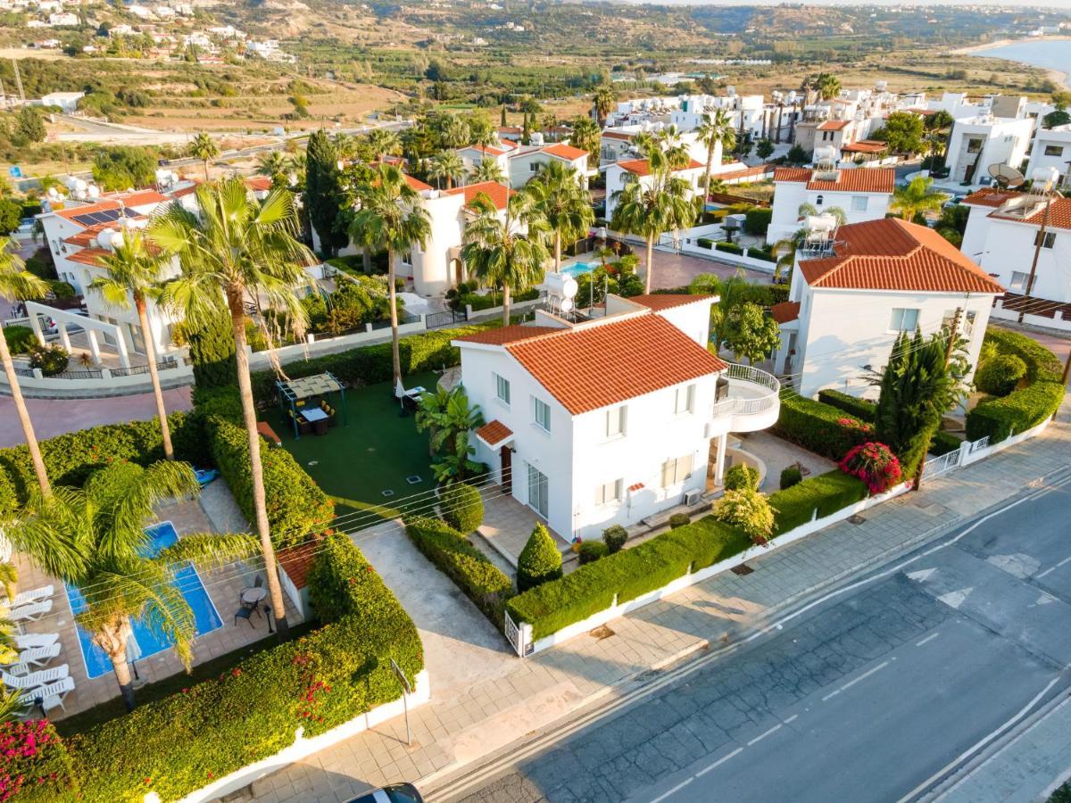 Villa Oasis By Ezoria Villas Coral Bay Ngoại thất bức ảnh